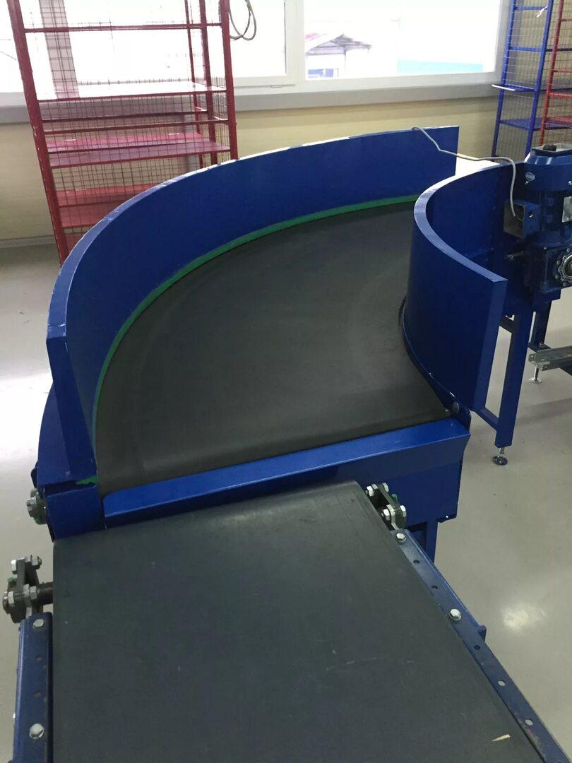 Поворотный ленточный конвейер 45 градусов